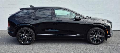 2025 Cadillac OPTIQ Sport