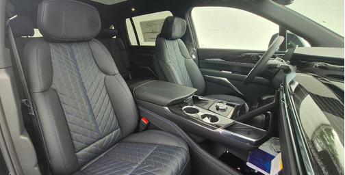 2025 Cadillac Escalade IQ Sport 1