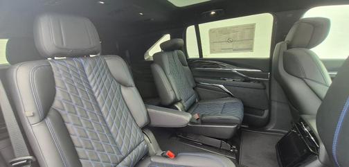 2025 Cadillac Escalade IQ Sport 1