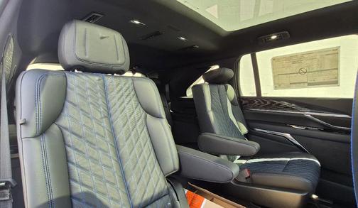 2025 Cadillac Escalade IQ Sport 1