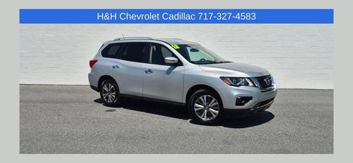 Brilliant Silver Metallic 2018 Nissan Pathfinder SV