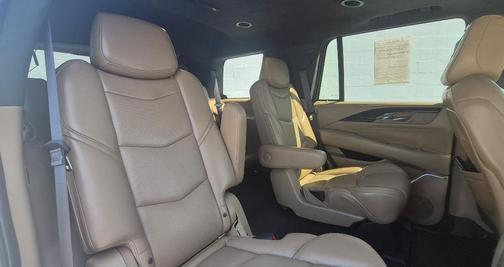 2019 Cadillac Escalade Platinum