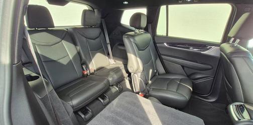 2025 Cadillac XT6 Premium Luxury AWD