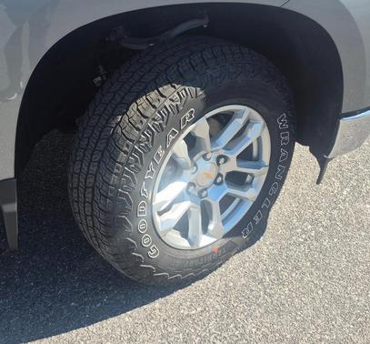 Sterling Gray Metallic 2026 Chevrolet Silverado 1500 LT