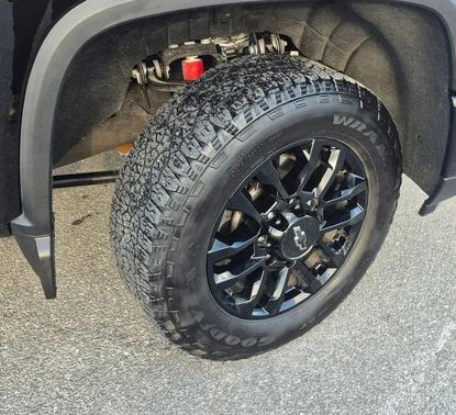 2025 Chevrolet Silverado 2500 LTZ