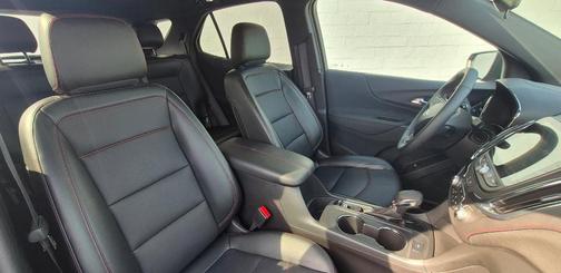Mosaic Black Metallic 2024 Chevrolet Equinox RS