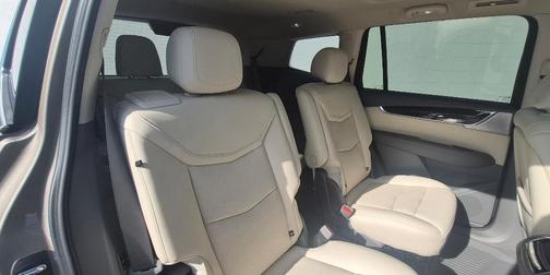 2023 Cadillac XT6 Premium Luxury AWD