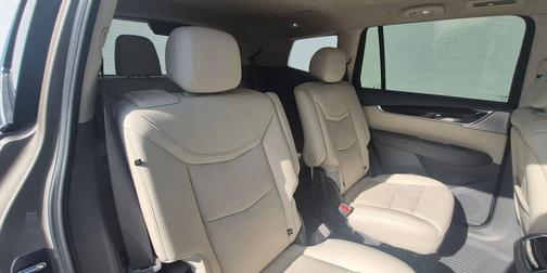 2023 Cadillac XT6 Premium Luxury AWD