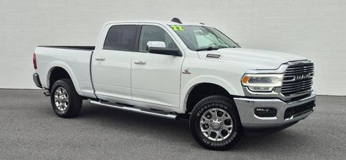 Bright White Clearcoat 2022 RAM 2500 Laramie
