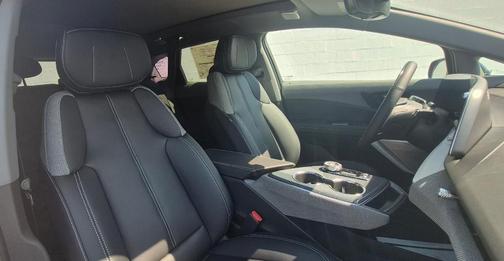 2025 Cadillac OPTIQ Luxury