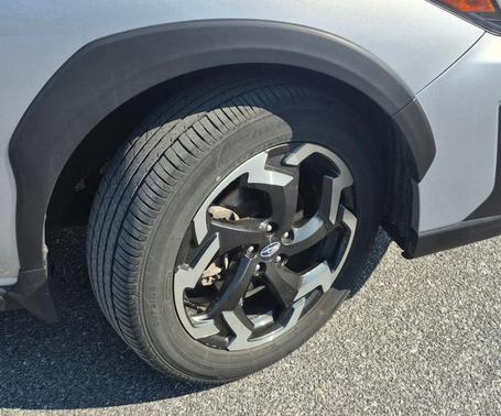 Ice Silver Metallic 2023 Subaru Crosstrek Limited