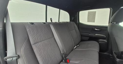 2019 Toyota Tacoma SR