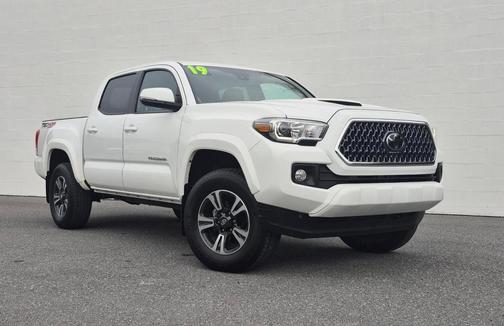2019 Toyota Tacoma SR
