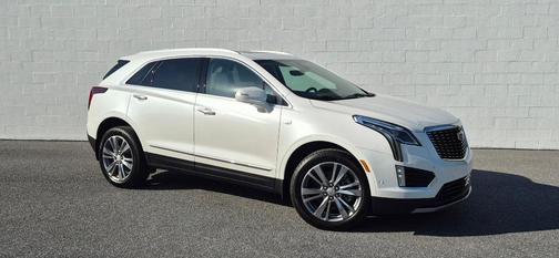 Crystal White Tri-Coat 2026 Cadillac XT5 Premium Luxury