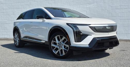2025 Cadillac OPTIQ Luxury