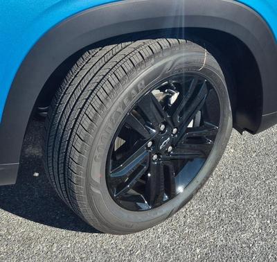 Marina Blue 2026 Chevrolet Trax ACTIV