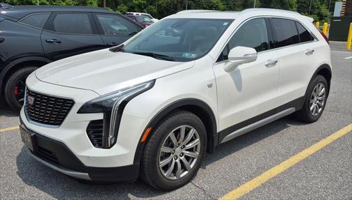 2022 Cadillac XT4 Premium Luxury