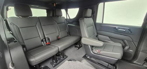 Sterling Gray Metallic 2026 Chevrolet Suburban LT