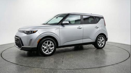 Steel Gray 2025 Kia Soul LX