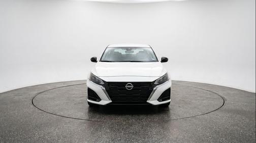 Glacier White 2025 Nissan Altima SV FWD