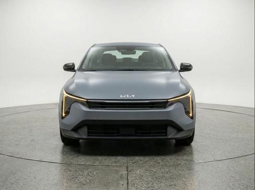 Morning Haze 2025 Kia K4 LXS