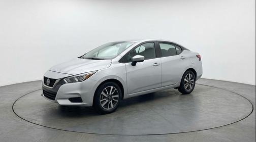 Brilliant Silver Metallic 2025 Nissan Versa 1.6 SV