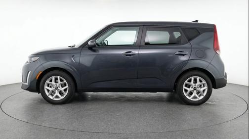 Gravity Gray 2025 Kia Soul LX