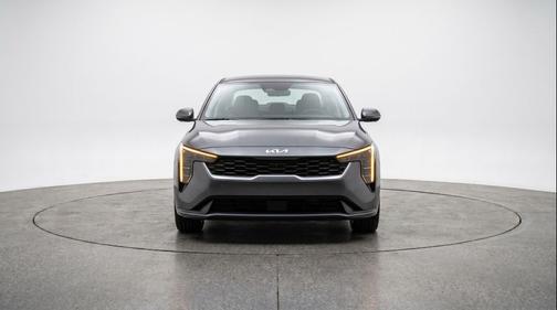 Interstellar Gray 2025 Kia K4 LXS
