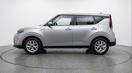 Steel Gray 2025 Kia Soul LX