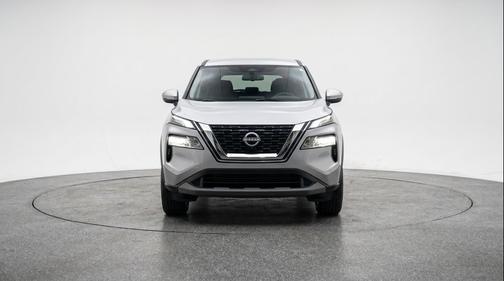 Brilliant Silver Metallic 2025 Nissan Rogue SV