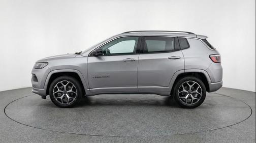 Silver Zynith Metallic Clearcoat 2025 Jeep Compass Limited