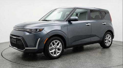 Gravity Gray 2025 Kia Soul LX