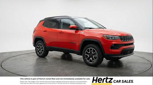 Red Hot Pearlcoat 2025 Jeep Compass Trailhawk