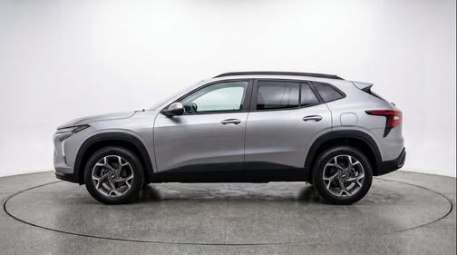 Sterling Gray Metallic 2025 Chevrolet Trax LT