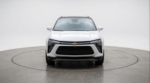Summit White 2025 Chevrolet Blazer 2LT