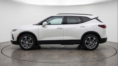 Summit White 2025 Chevrolet Blazer 2LT