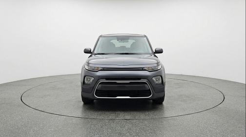 Gravity Gray 2025 Kia Soul LX