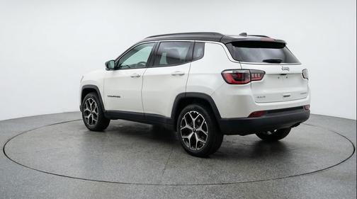 Bright White Clearcoat 2025 Jeep Compass Limited