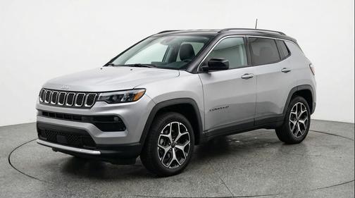 Silver Zynith Metallic Clearcoat 2025 Jeep Compass Limited