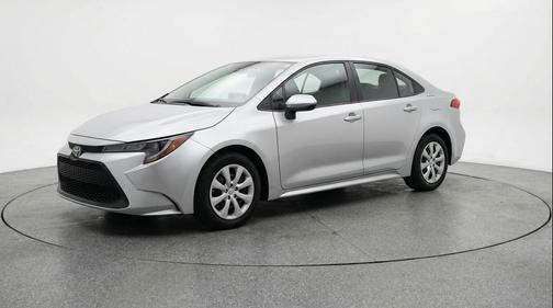 Classic Silver Metallic 2025 Toyota Corolla LE