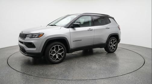 Silver Zynith Metallic Clearcoat 2025 Jeep Compass Limited