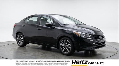 Super Black 2025 Nissan Versa 1.6 SV