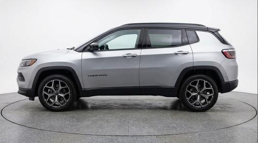 Silver Zynith Metallic Clearcoat 2025 Jeep Compass Limited