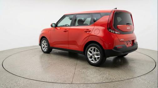 Inferno Red 2025 Kia Soul LX