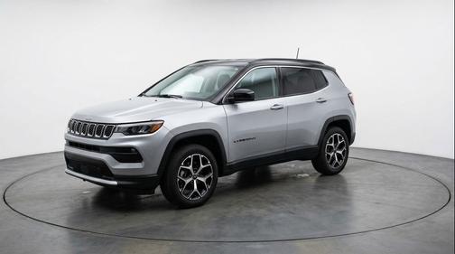 Silver Zynith Metallic Clearcoat 2025 Jeep Compass Limited