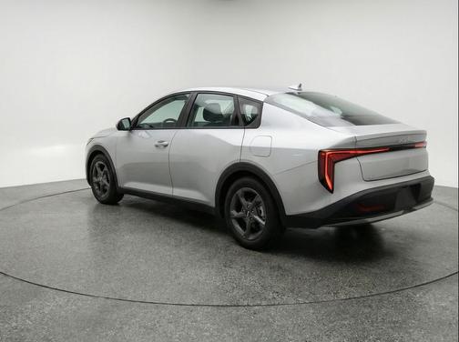 Steel Gray 2025 Kia K4 LXS