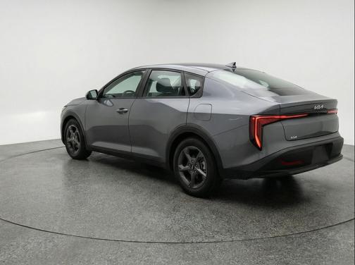 Interstellar Gray 2025 Kia K4 LXS