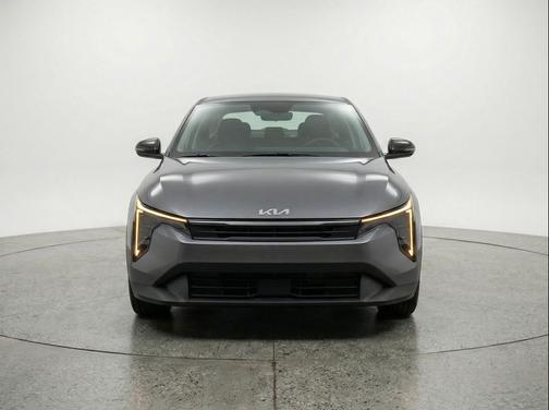 Interstellar Gray 2025 Kia K4 LXS
