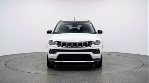 Bright White Clearcoat 2025 Jeep Compass Limited