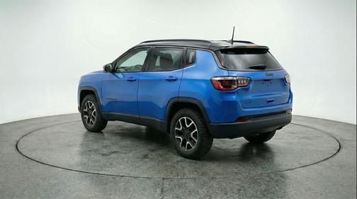 Hydro Blue Pearlcoat 2025 Jeep Compass Trailhawk
